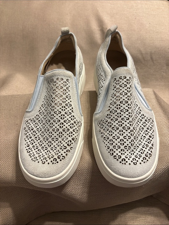 Vionic Shoes - Vionic Kimmie Perf Slip On Sneaker